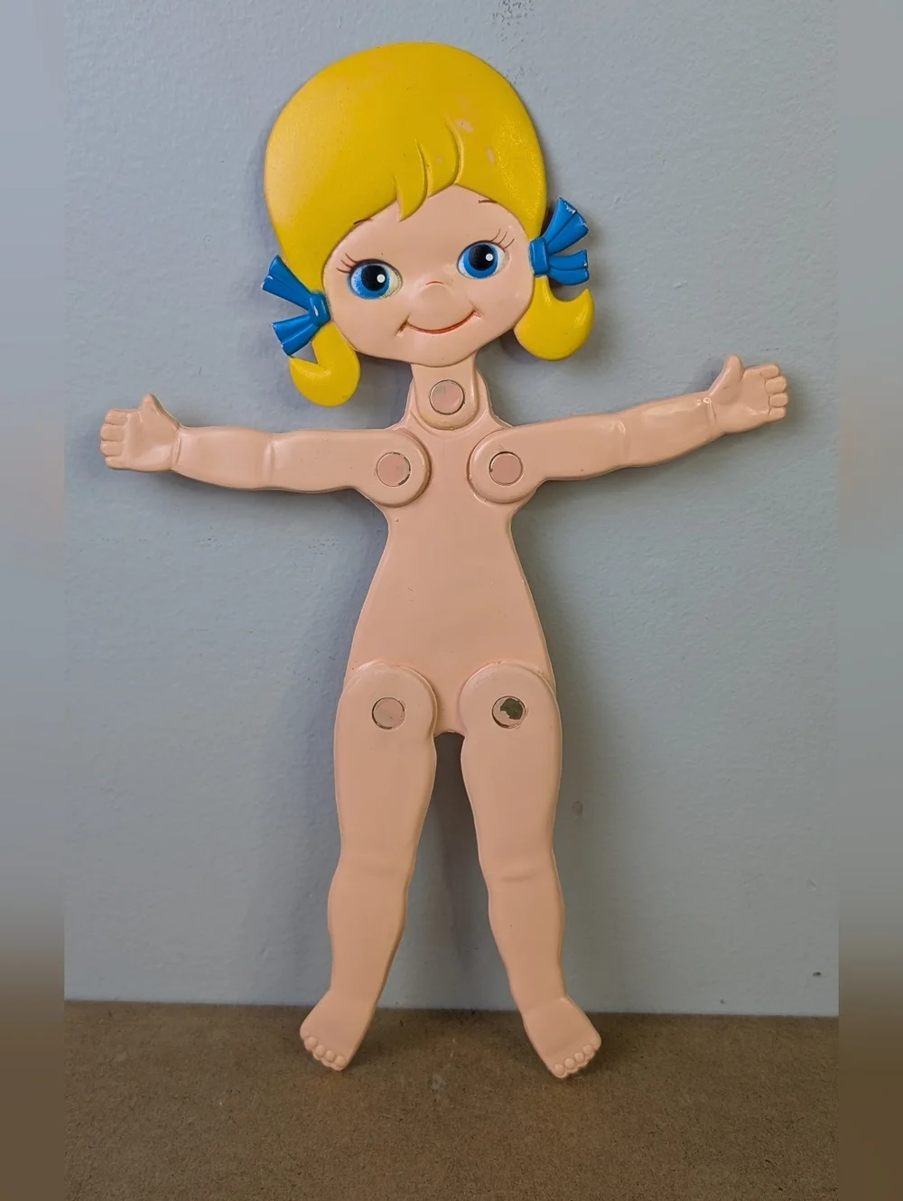 Vintage 70s Skinny Jinny Blonde Flat Posable Jointed Doll, Durham Industries - Picture 3 of 9